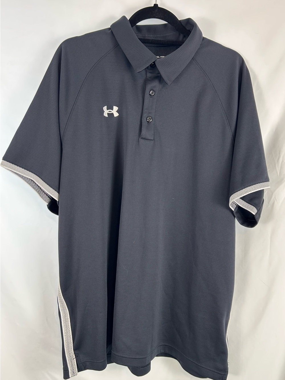 Black Under Armour Men’s 2XL Performance Polo Golf Athletic Loose Fit